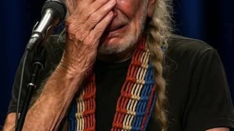 Forever, Willie: The Story of the 8-Minute Standing Ovation That Defined a Legend’s Legacy